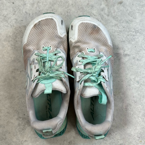 Altra Lone Peak All-Weather *wide - Picture 4 of 6